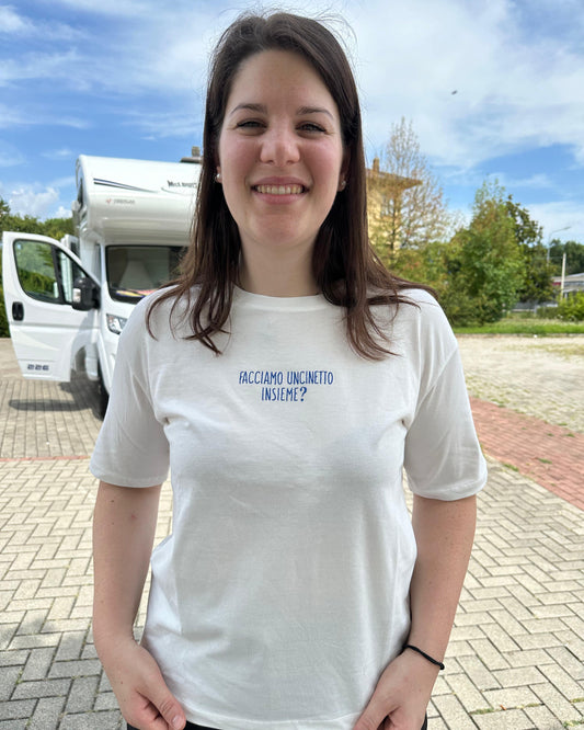 FACCIAMO UNCINETTO INSIEME? - T-Shirt DONNA